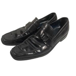 Salvatore Ferragamo Black Leather Slid On Loafers with Buckle Size 9.5
